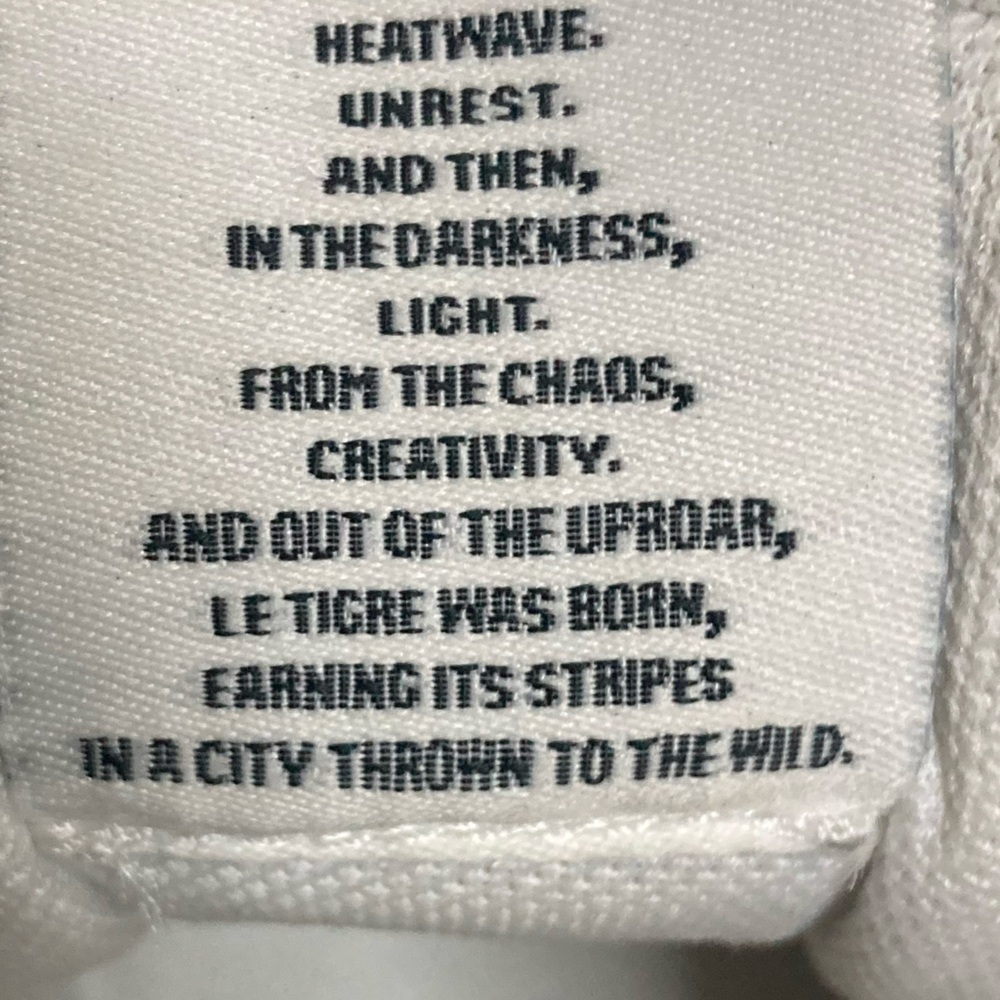 👟Le TIGRE Tompkins Sneaker - Women's  Size: 9.5  Color : White - Picture 12 of 12